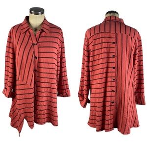 Ali Miles Button Front and Back Tunic Top Blouse Medium Coral Black Stripe